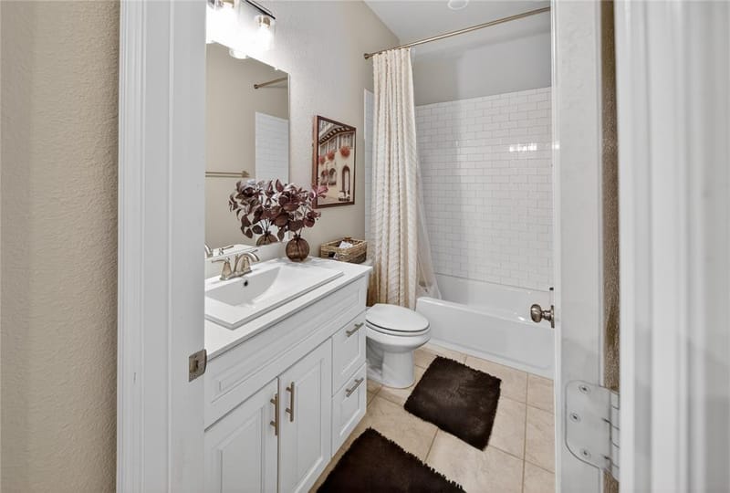 1600 Silla, Little Elm TX 75068 - Photo 3
