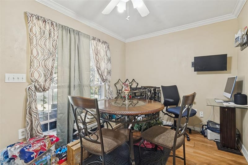 4528 Yancy Street, Dallas TX 75216 - Photo 6