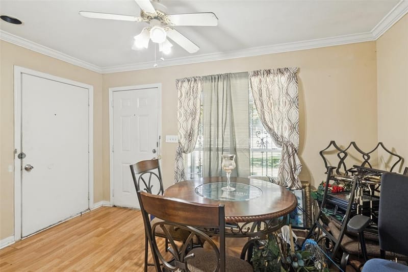 4528 Yancy Street, Dallas TX 75216 - Photo 5