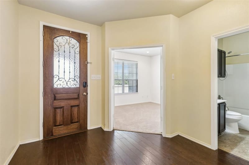 2030 Abbey Road, Heartland TX 75126 - Photo 3