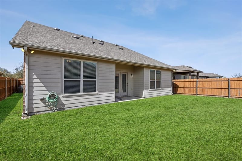 2030 Abbey Road, Heartland TX 75126 - Photo 32