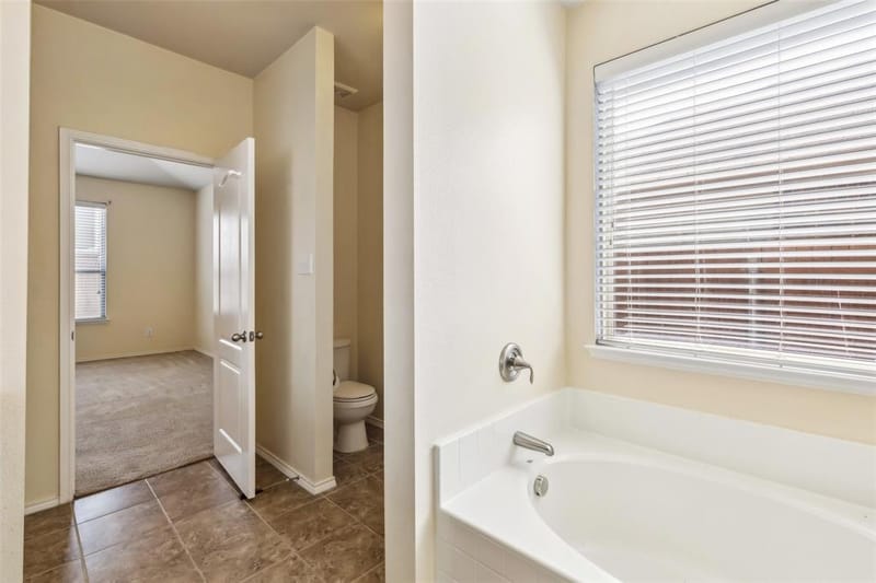 2030 Abbey Road, Heartland TX 75126 - Photo 24