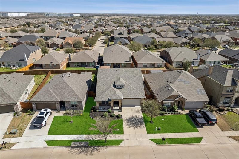 2030 Abbey Road, Heartland TX 75126 - Photo 34