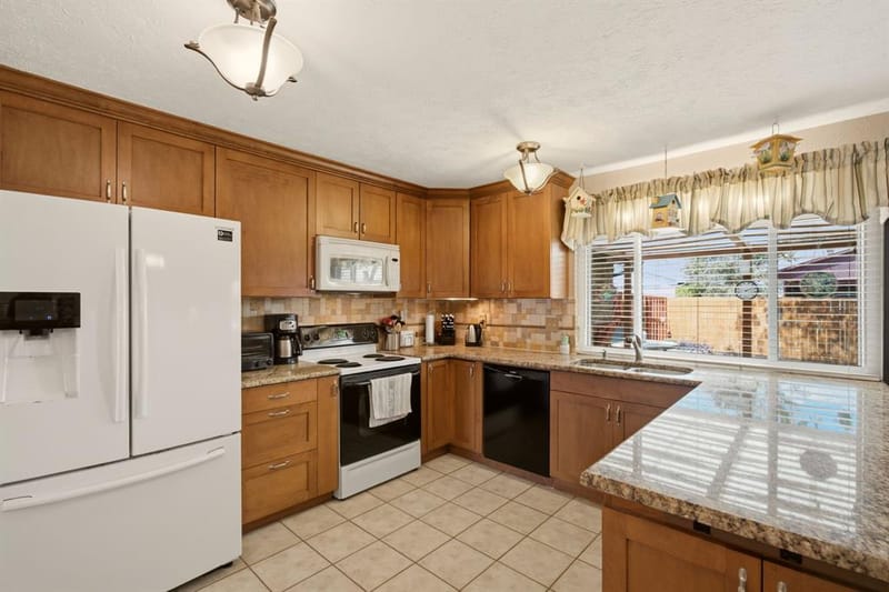 2203 Belton Drive, Carrollton TX 75007 - Photo 12
