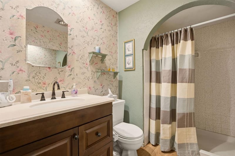 2203 Belton Drive, Carrollton TX 75007 - Photo 20