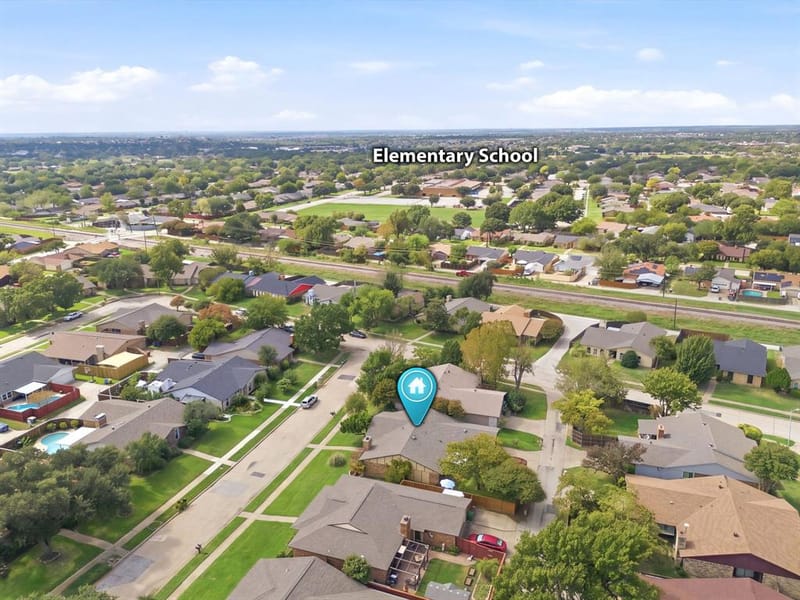 2203 Belton Drive, Carrollton TX 75007 - Photo 34