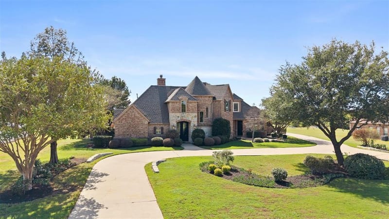1016 Lighthouse Court, Grand Prairie TX 75104