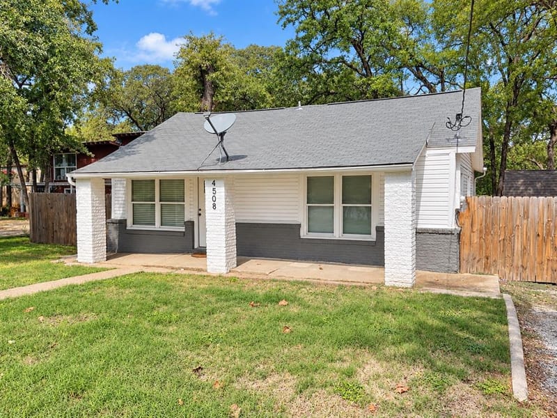 4508 Ohio Garden Road, River Oaks TX 76114