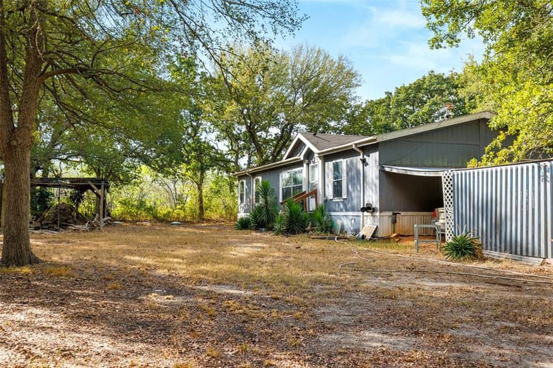 982 Lcr 131, Mount Calm TX 76673 - Photo 20