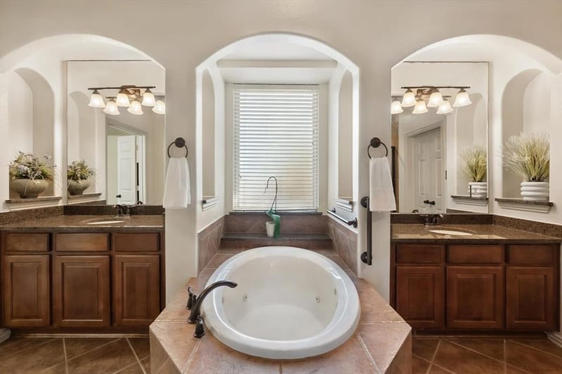 1100 Starleaf Drive, Mansfield TX 76063 - Photo 20