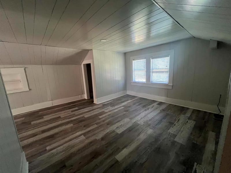 1607 Avenue I, Brownwood TX 76801 - Photo 13
