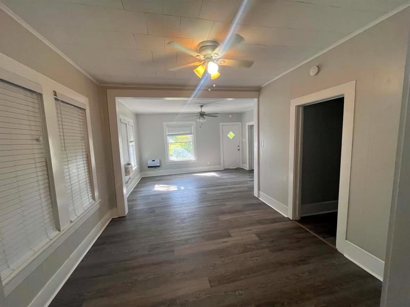 1607 Avenue I, Brownwood TX 76801 - Photo 3