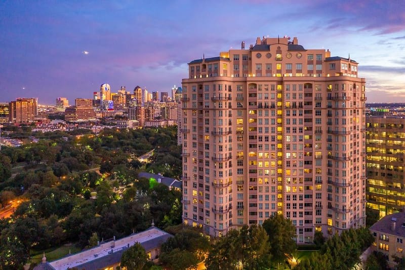 3401 Lee Parkway # 1007, Dallas TX 75219 - Photo 24