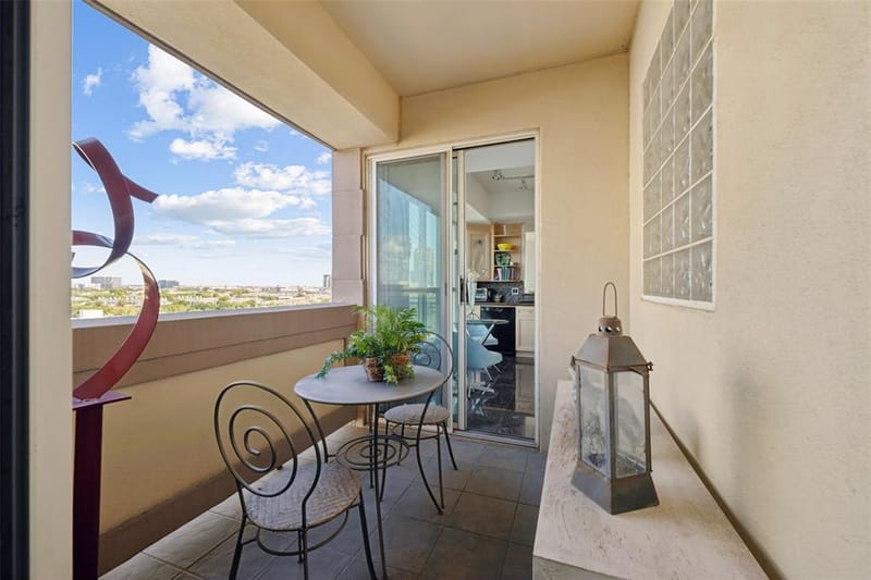 3401 Lee Parkway # 1007, Dallas TX 75219 - Photo 15