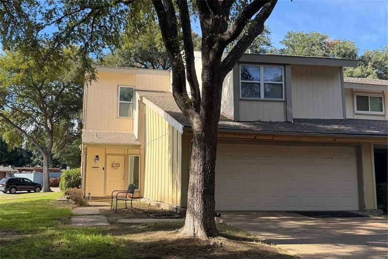 2994 Buttonwood Drive, Carrollton TX 75006 - Photo 2