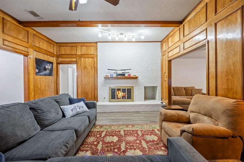 310 Doral Place, Garland TX 75043 - Photo 3