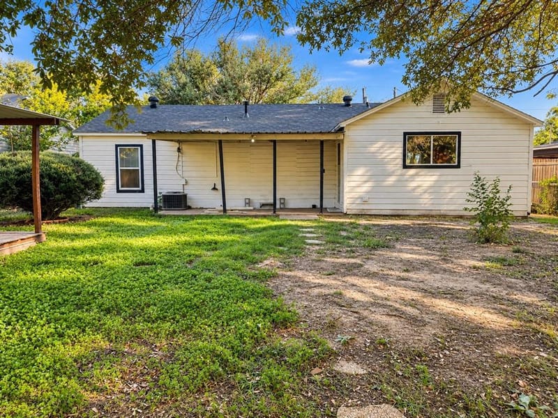 1817 N Alexander Street, Sherman TX 75092 - Photo 29