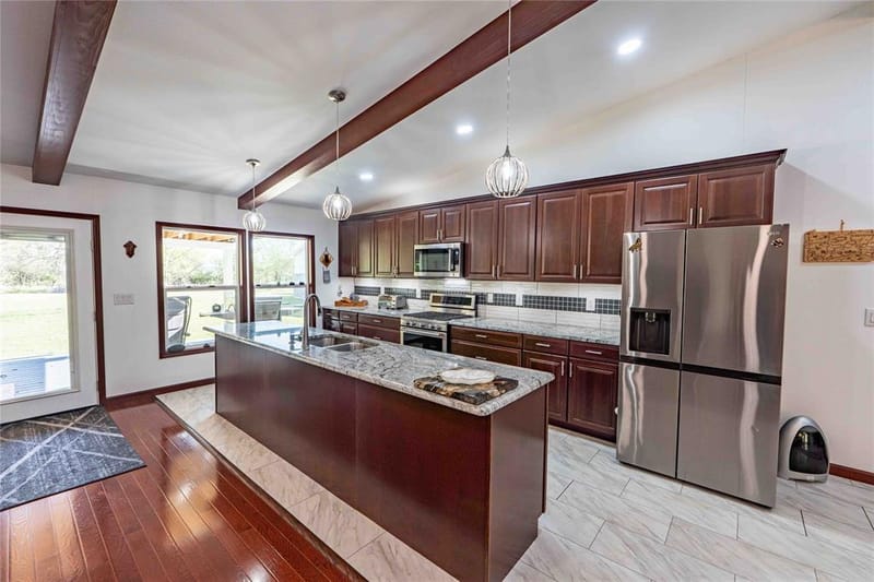 211 E Bay Drive, Bridgeport TX 76426 - Photo 22