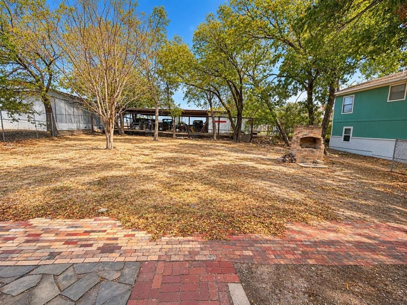 1032 W Oak Street, Weatherford TX 76086 - Photo 20