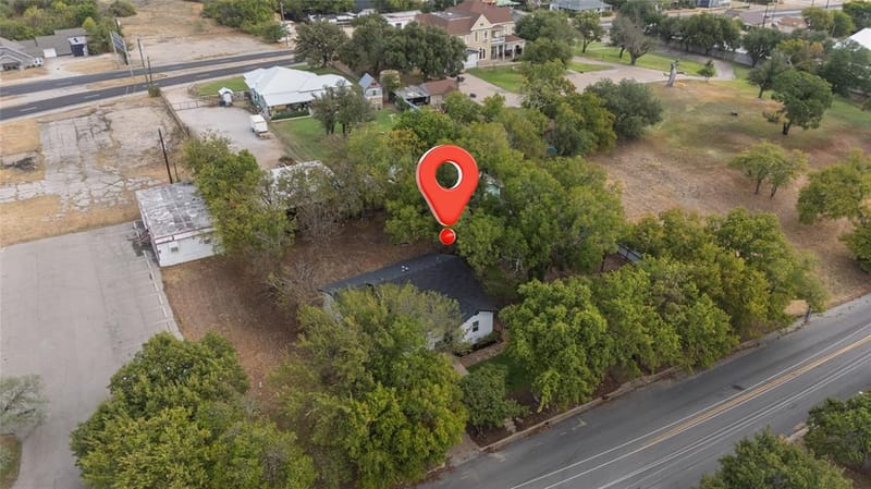 1032 W Oak Street, Weatherford TX 76086 - Photo 39