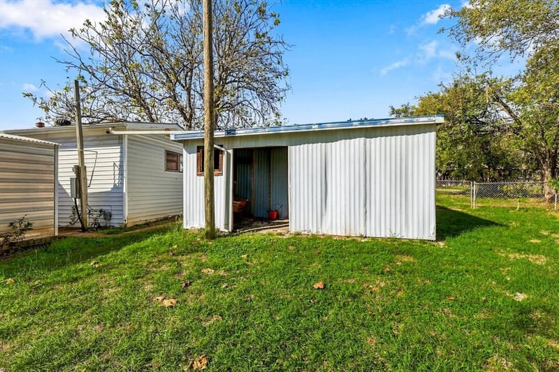 12209 Moonway Lane, Burleson TX 76028 - Photo 21