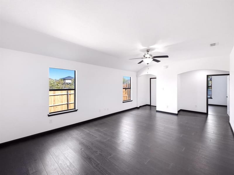 4000 Rosita Street, Fort Worth TX 76119 - Photo 5