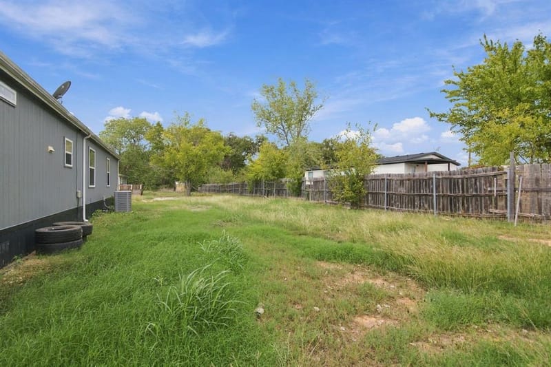 138 Kelly Court, Azle TX 76020 - Photo 23