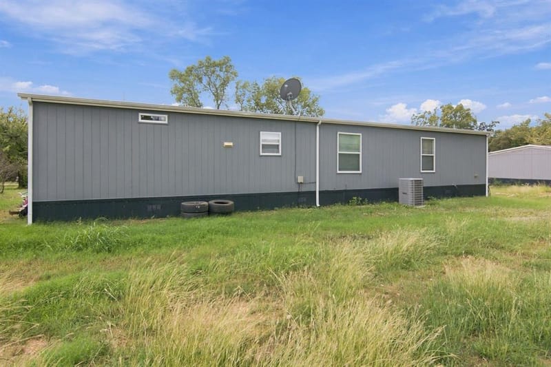 138 Kelly Court, Azle TX 76020 - Photo 24