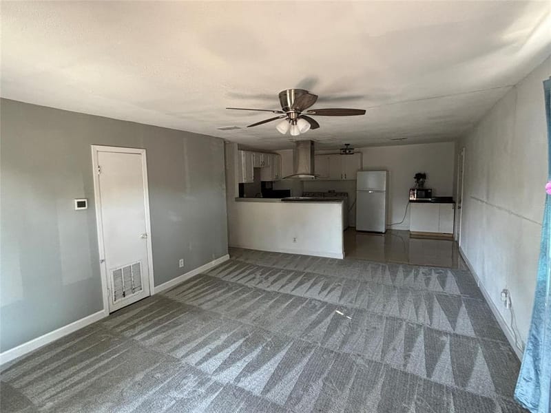 1303 E Myrtle Street, Fort Worth TX 76104 - Photo 12