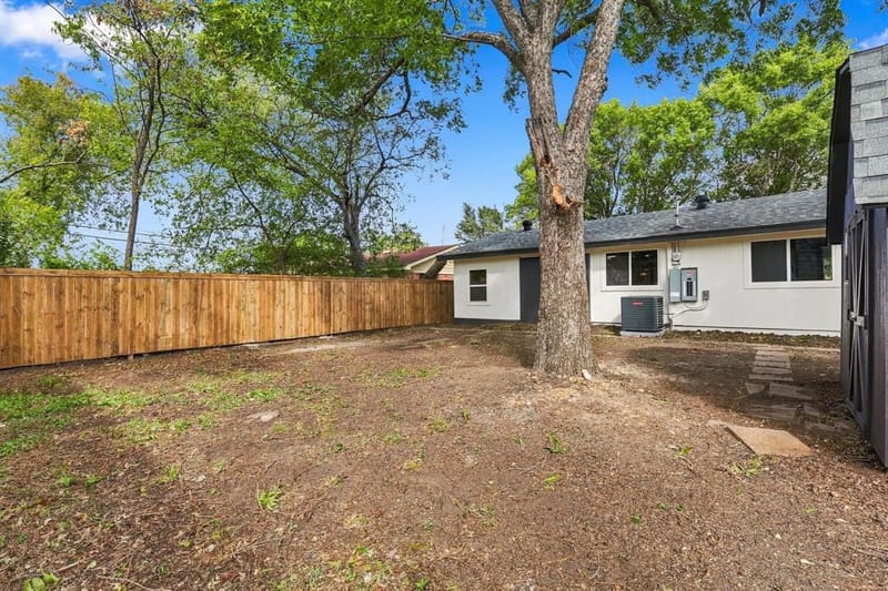 737 Blueberry Lane, Grand Prairie TX 75052 - Photo 27