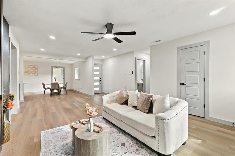 737 Blueberry Lane, Grand Prairie TX 75052 - Photo 15
