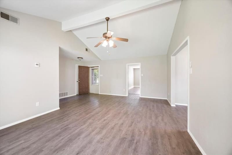 1117 High Point Road, Arlington TX 76015 - Photo 2