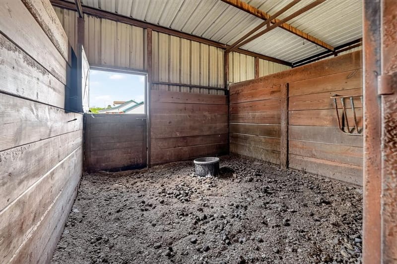 261 Rs County Road 4528, Point TX 75472 - Photo 5