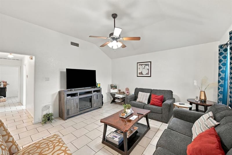 1307 Berry Drive, Cleburne TX 76033 - Photo 9