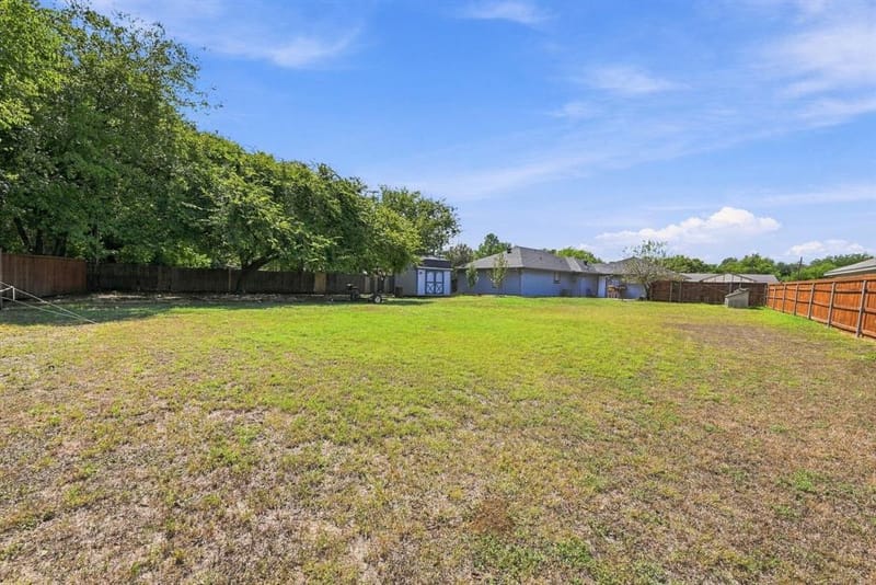 1307 Berry Drive, Cleburne TX 76033 - Photo 24