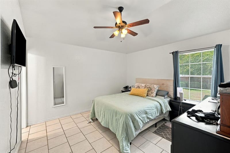 1307 Berry Drive, Cleburne TX 76033 - Photo 21