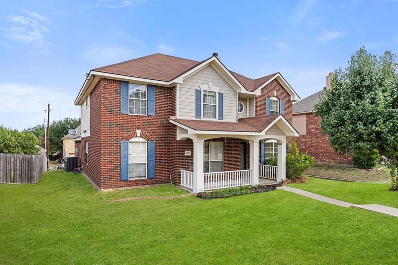 2215 Elm Falls Place, Mesquite TX 75181 - Photo 2