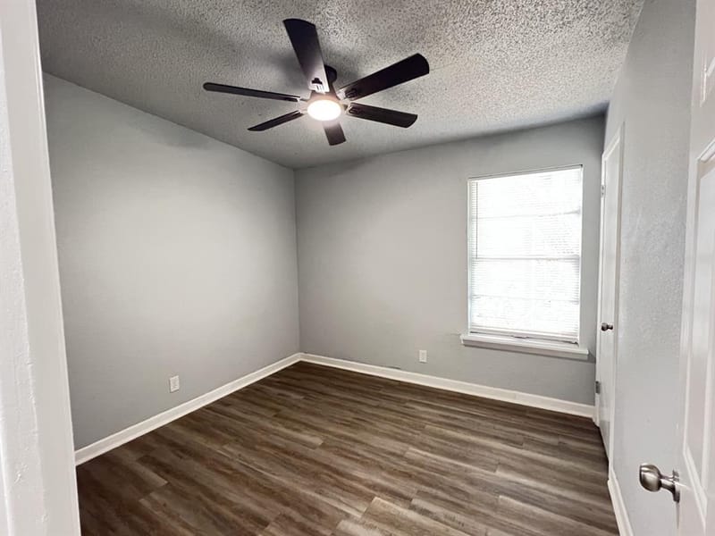 2532 Loy Lake Road, Denison TX 75020 - Photo 9