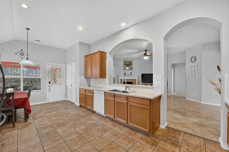 4609 Bonnywood Drive, Mesquite TX 75150 - Photo 8