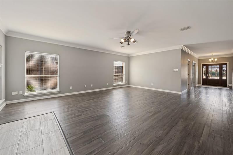 5401 Emerald Park Boulevard, Arlington TX 76017 - Photo 7