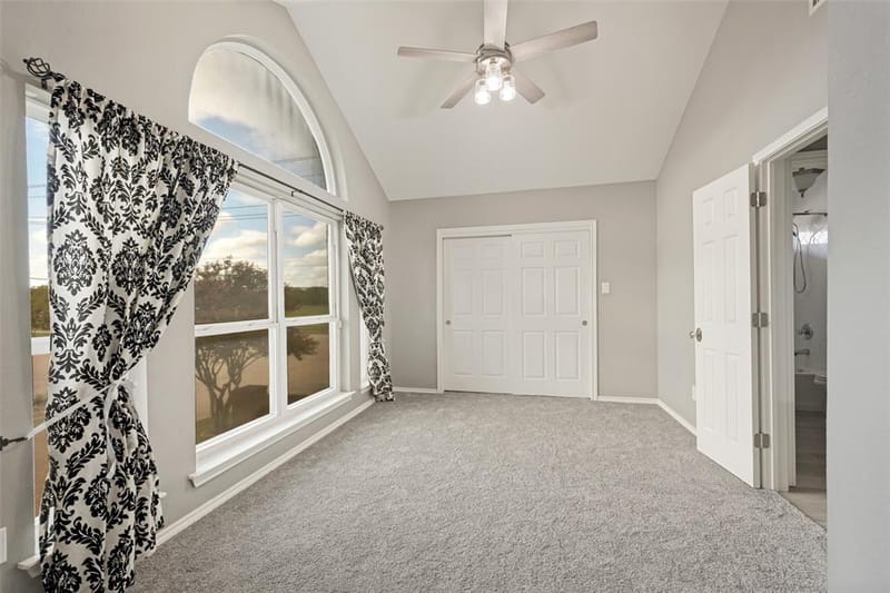5401 Emerald Park Boulevard, Arlington TX 76017 - Photo 32