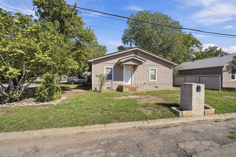 405 N Atlantic Street # 407, Cleburne TX 76031 - Photo 12