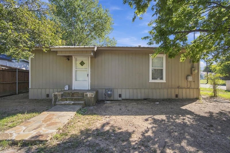 405 N Atlantic Street # 407, Cleburne TX 76031 - Photo 11