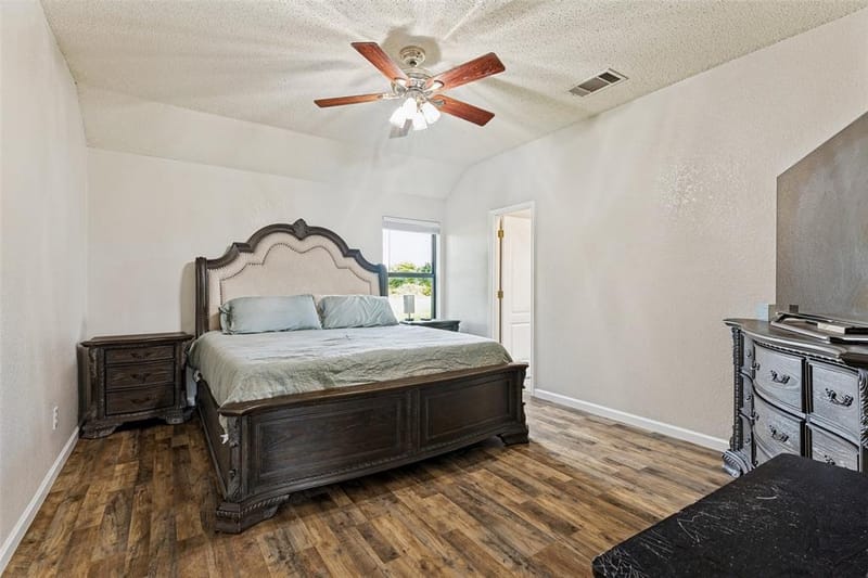 8525 County Road 528, Burleson TX 76028 - Photo 17