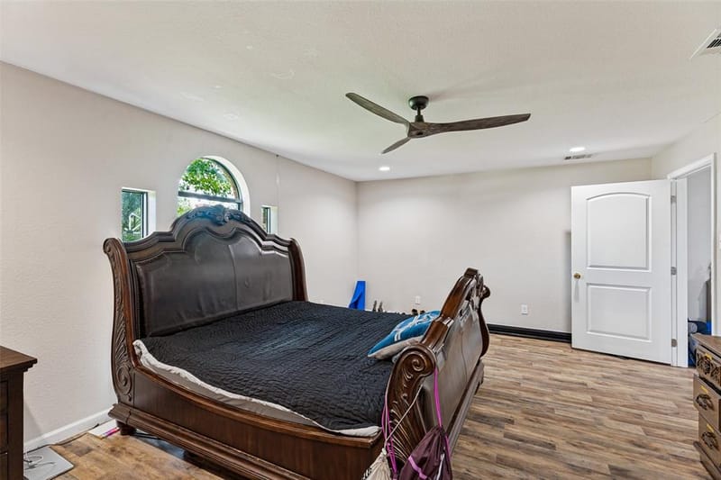 8525 County Road 528, Burleson TX 76028 - Photo 12
