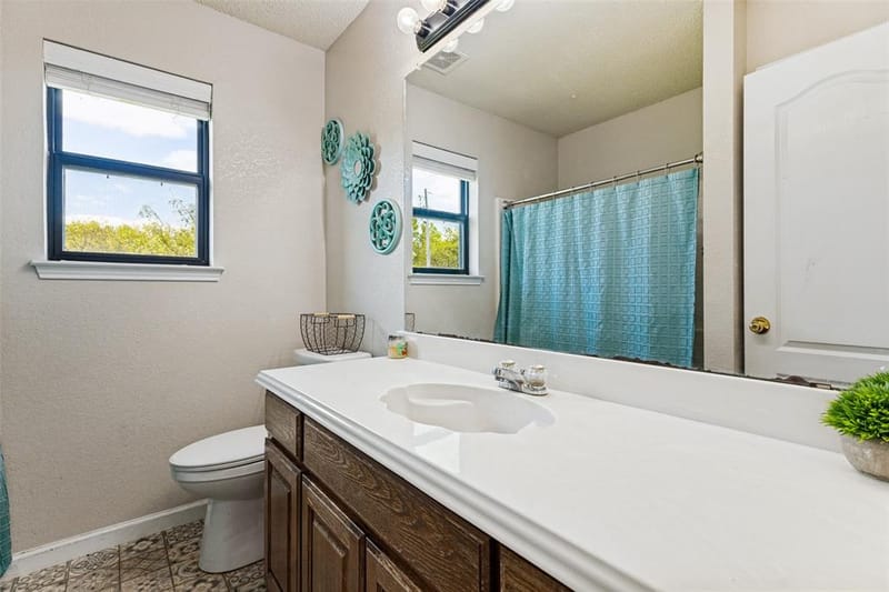 8525 County Road 528, Burleson TX 76028 - Photo 15