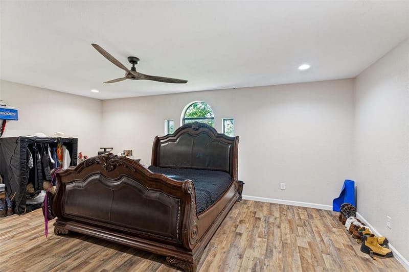 8525 County Road 528, Burleson TX 76028 - Photo 11