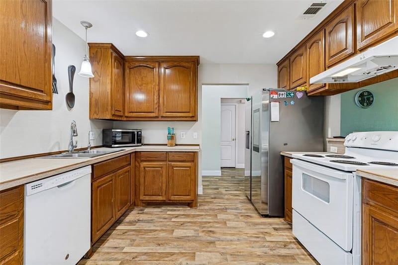 8525 County Road 528, Burleson TX 76028 - Photo 8
