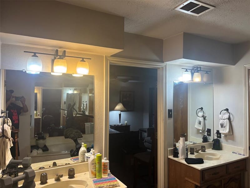 1335 Briarmeade Drive, Duncanville TX 75137 - Photo 5