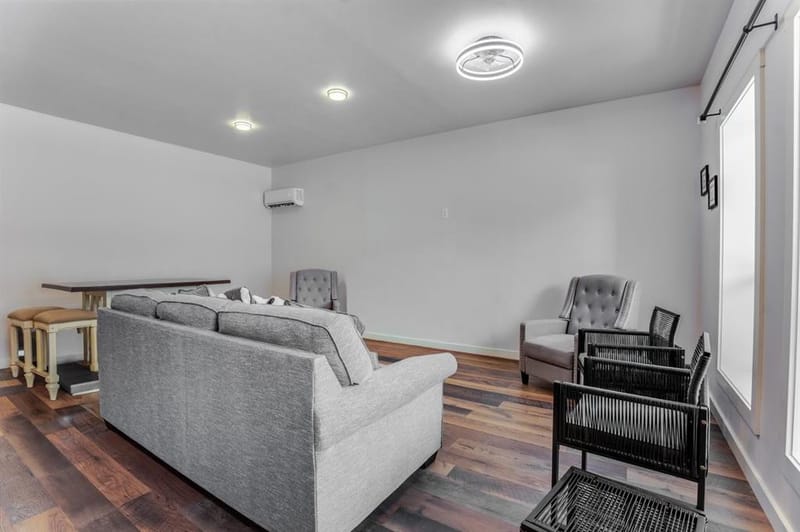 6015 Bonanza Drive # D, Granbury TX 76049 - Photo 28